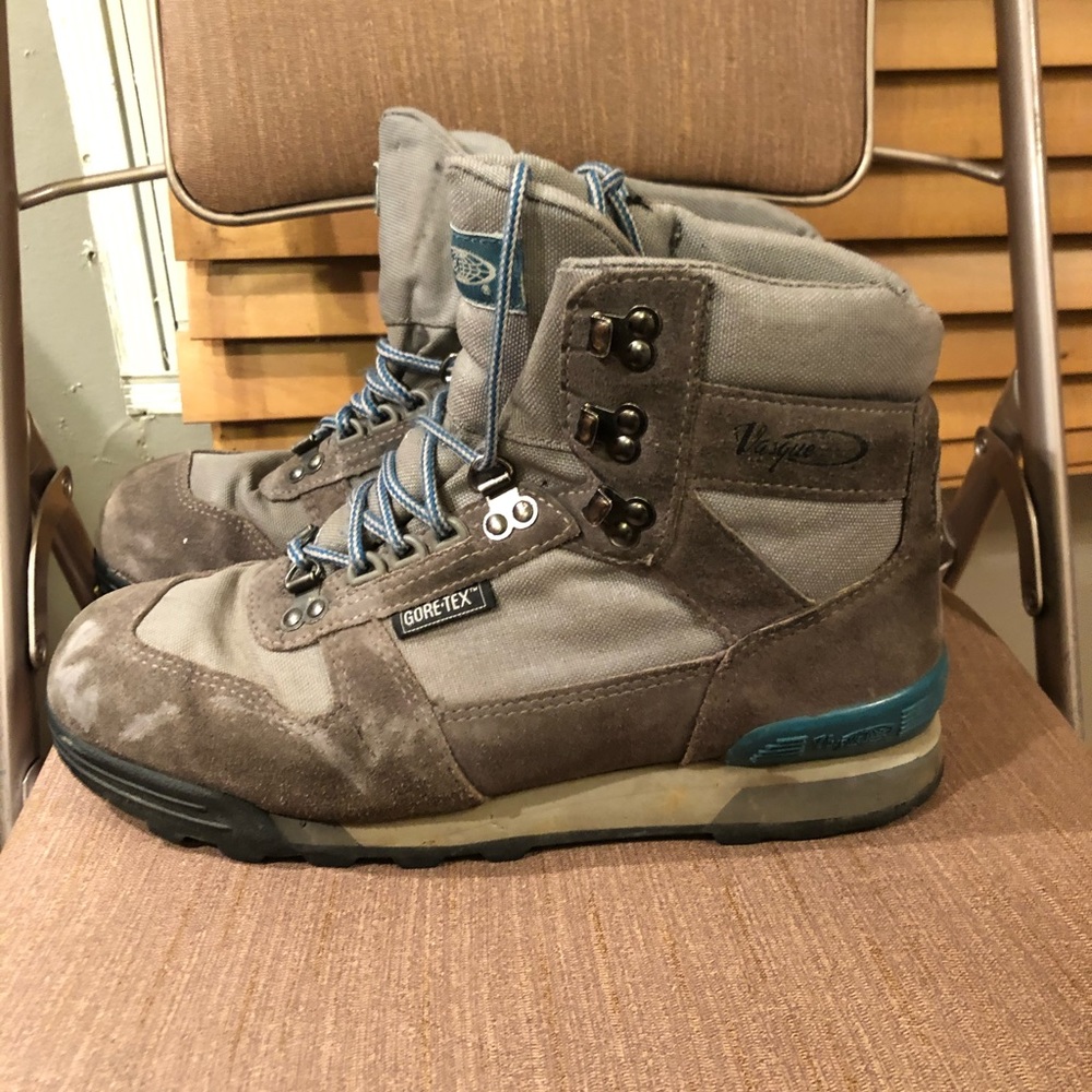 Description

Vintage Vasque hiking boots. Size 10